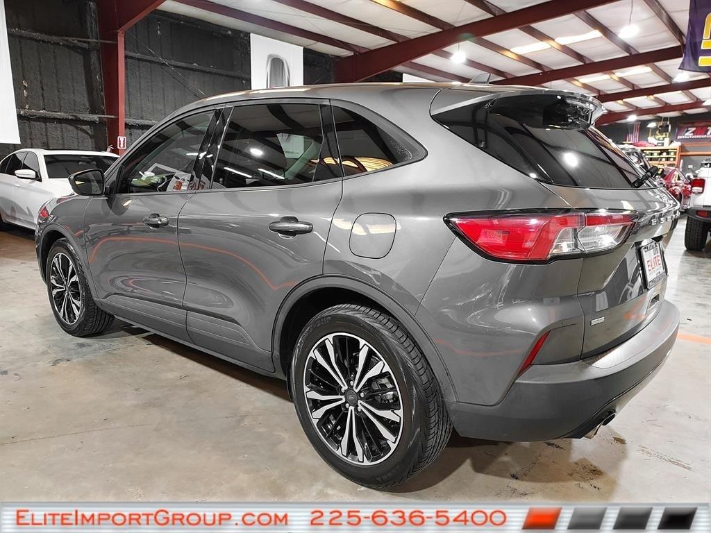 Ford Escape SE Hybrid FWD 2021