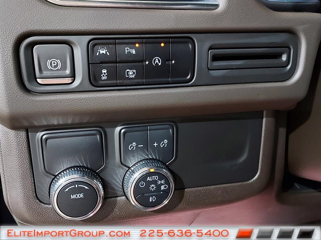 GMC Yukon XL 2WD 4dr SLT 2024