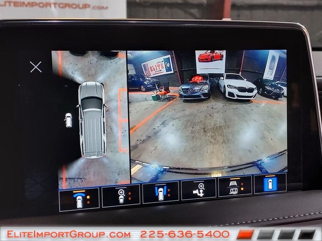 GMC Yukon XL 2WD 4dr SLT 2024