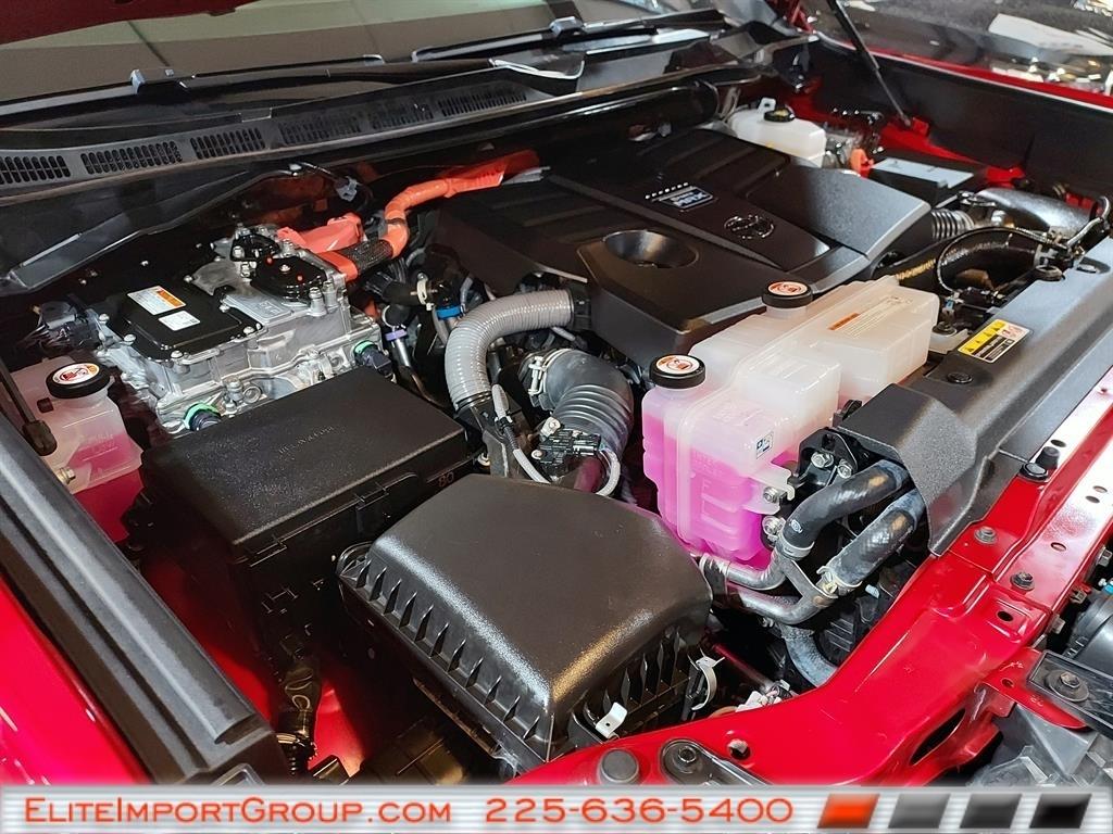 Toyota Tundra 4WD Capstone Hybrid CrewMax 5.5' Bed (Natl) 2023