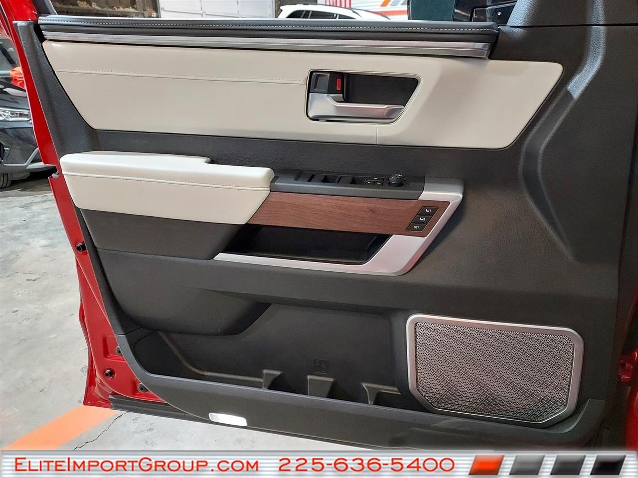 Toyota Tundra 4WD Capstone Hybrid CrewMax 5.5' Bed (Natl) 2023