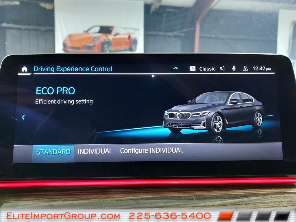 BMW 5 Series 530i Sedan 2022