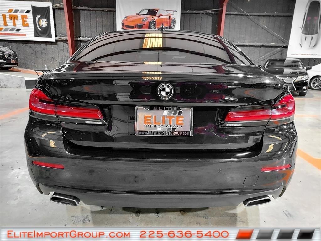 BMW 5 Series 530i Sedan 2022