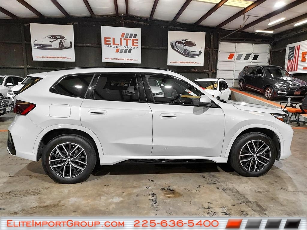 BMW X1 xDrive28i Sports Activity Vehicle 2025