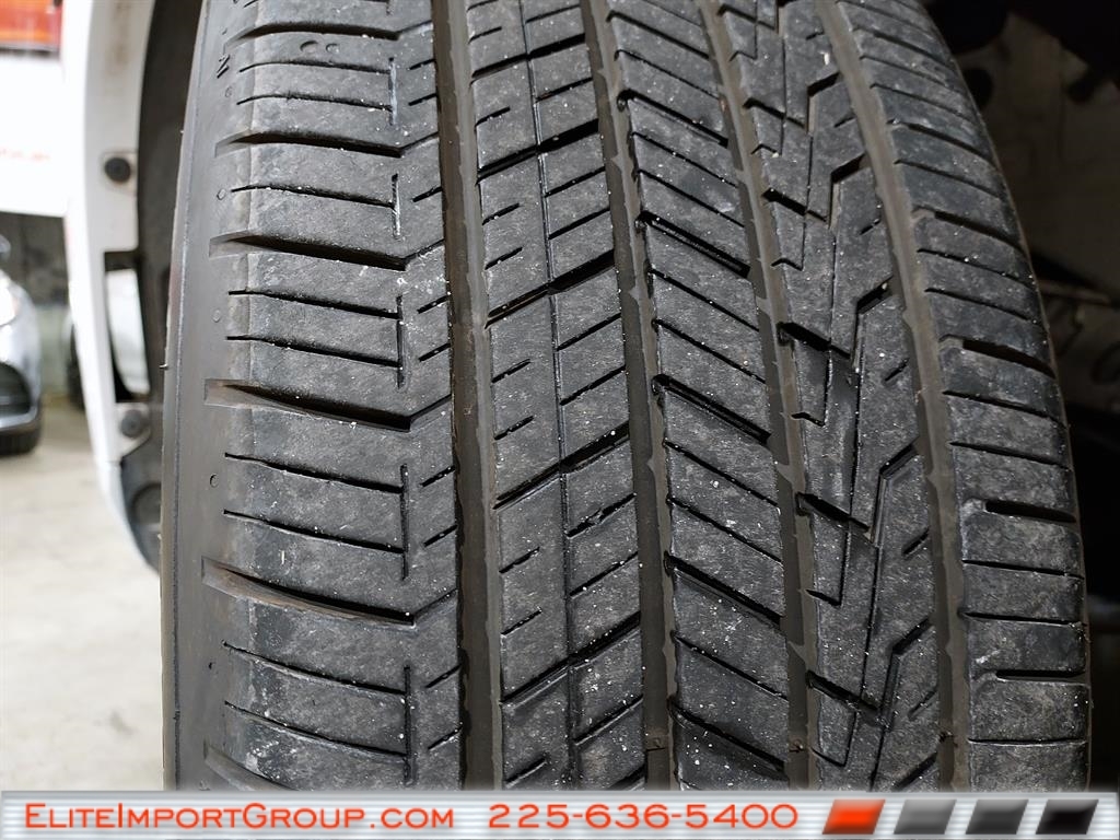 BMW X1 xDrive28i Sports Activity Vehicle 2025