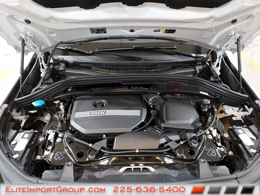 BMW X1 xDrive28i Sports Activity Vehicle 2025