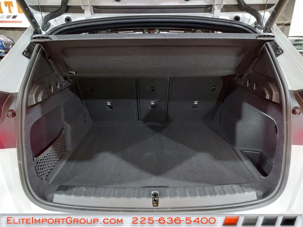 BMW X1 xDrive28i Sports Activity Vehicle 2025