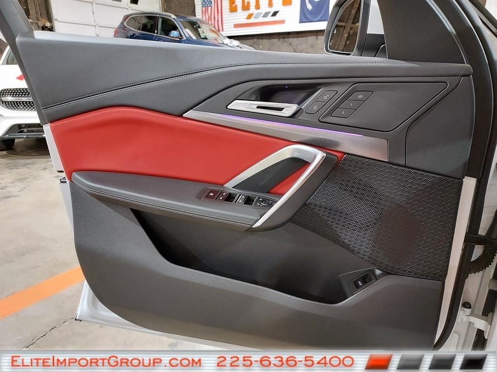 BMW X1 xDrive28i Sports Activity Vehicle 2025