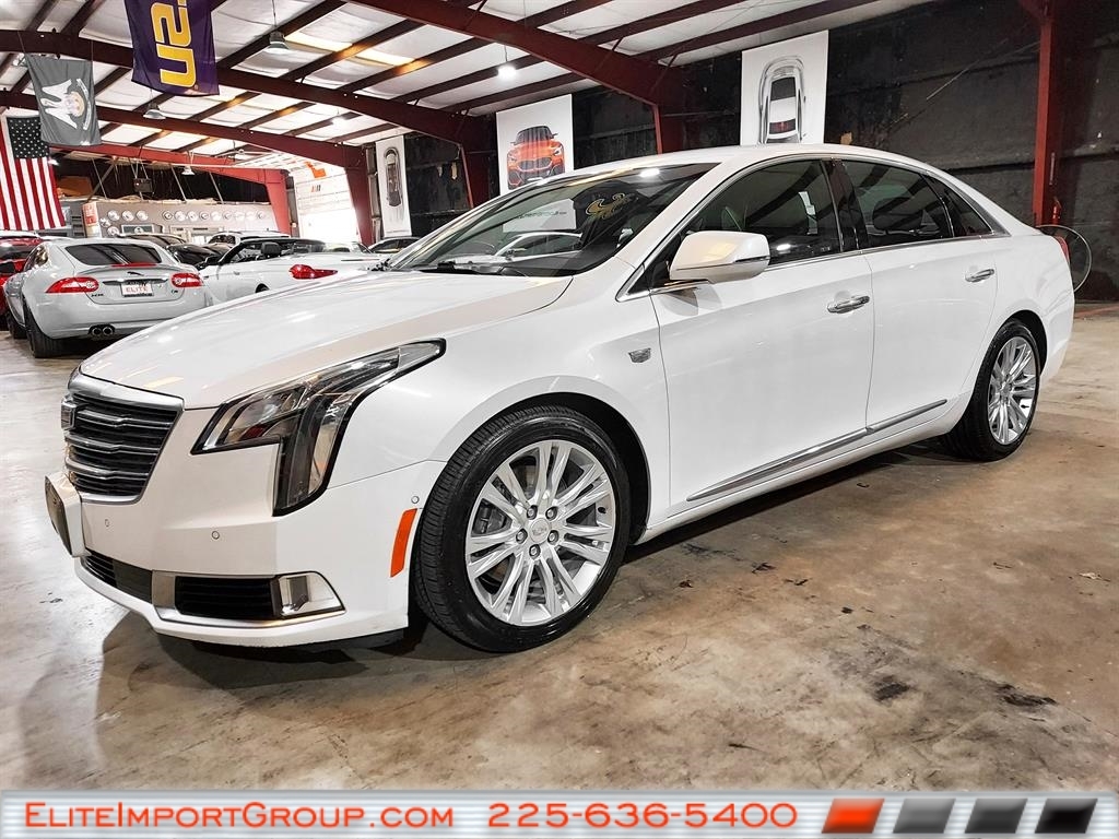 2019 Cadillac XTS Luxury's photo
