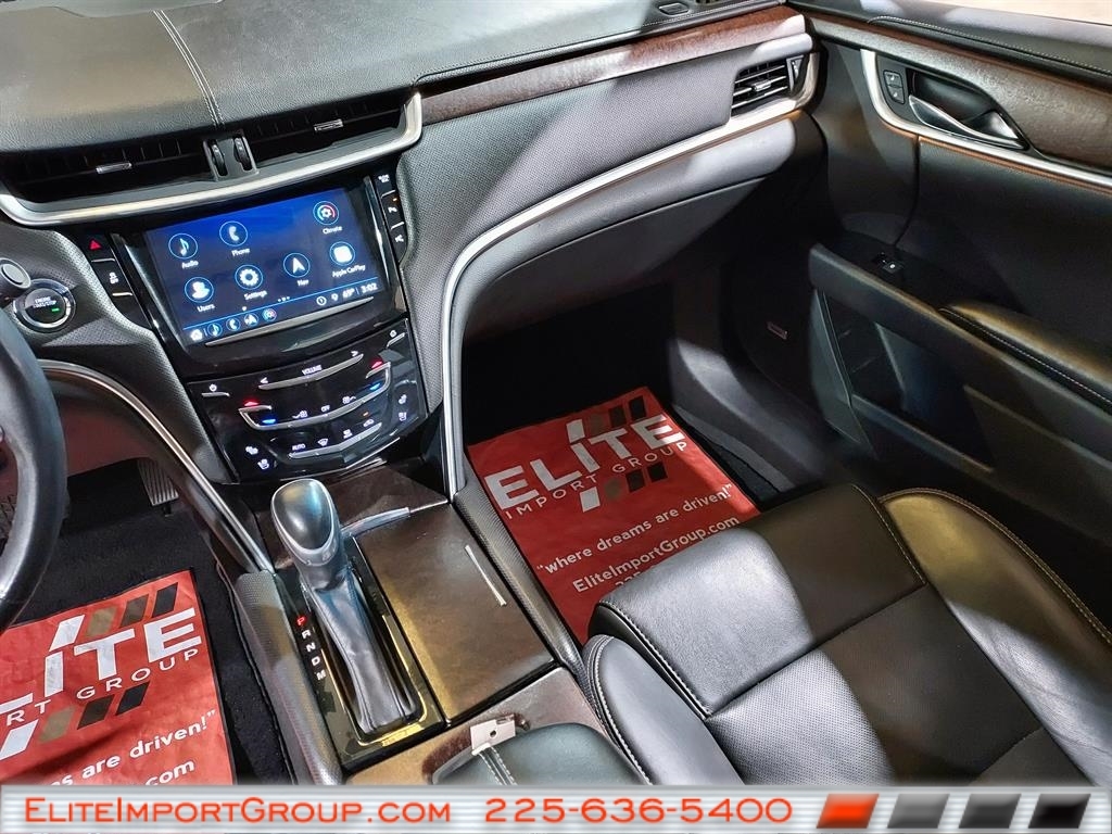 Cadillac XTS 4dr Sdn Luxury FWD 2019