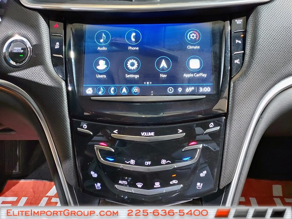 Cadillac XTS 4dr Sdn Luxury FWD 2019