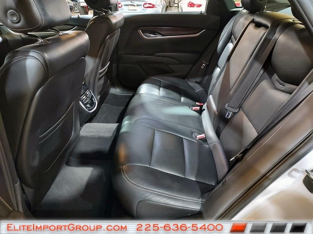 Cadillac XTS 4dr Sdn Luxury FWD 2019