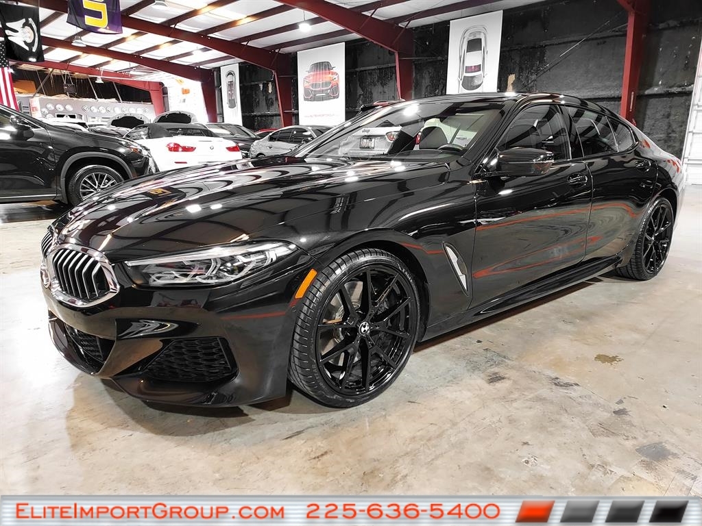 2022 BMW 8 Series 840i's photo