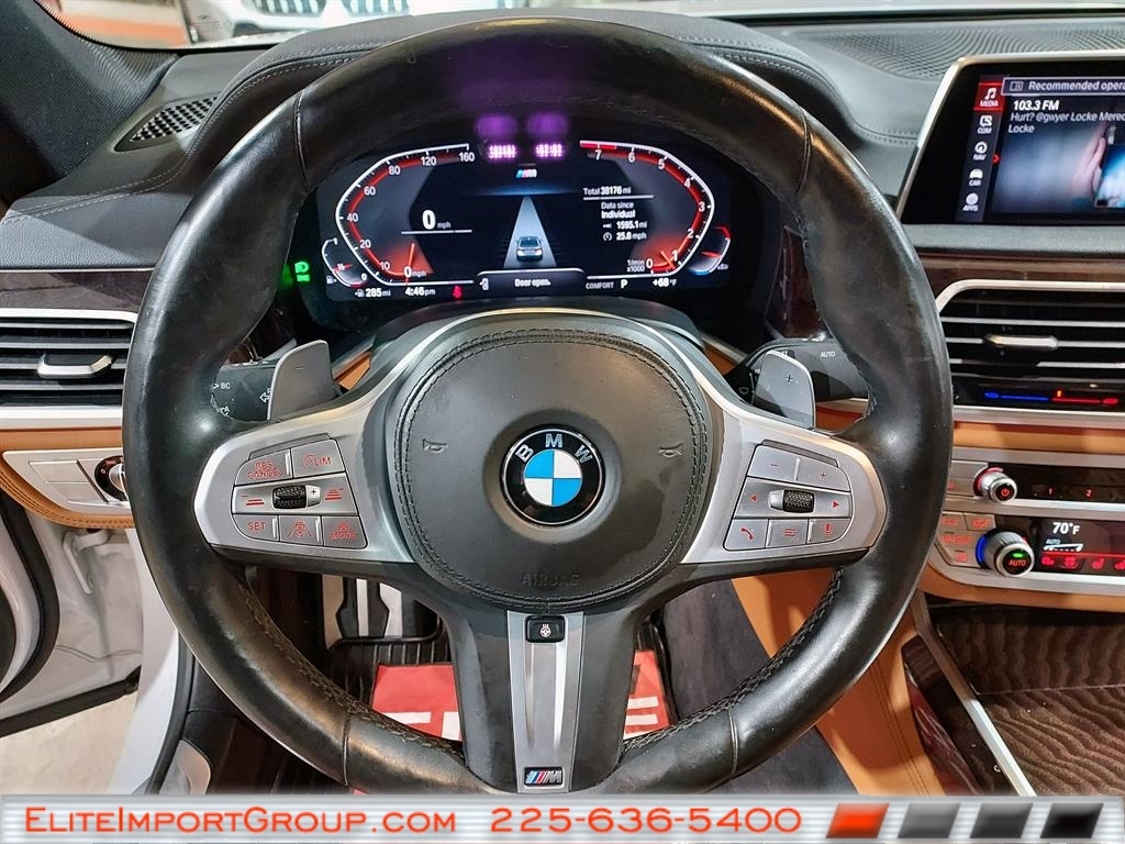 BMW 7 Series 740i Sedan 2021