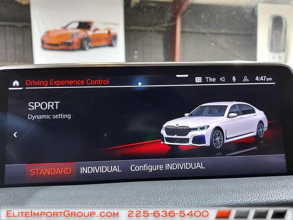 BMW 7 Series 740i Sedan 2021