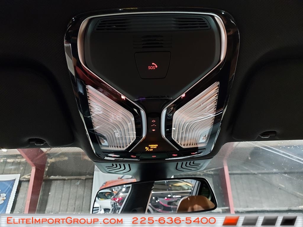 BMW 7 Series 740i Sedan 2021