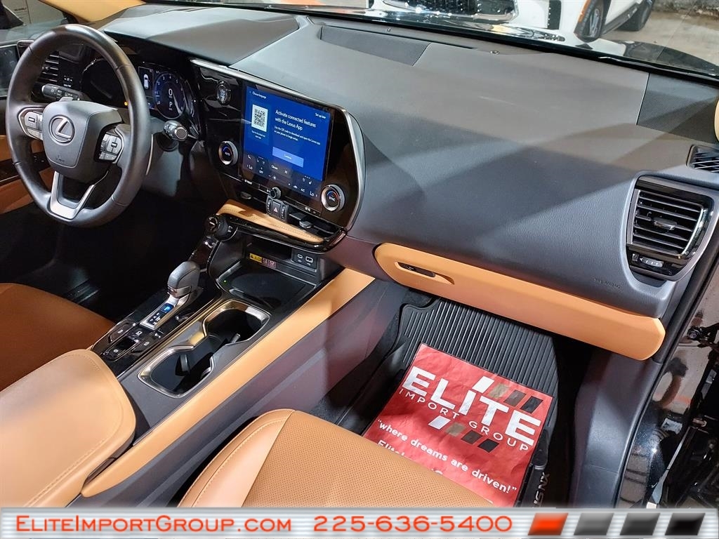 Lexus NX NX 250 Premium FWD 2025