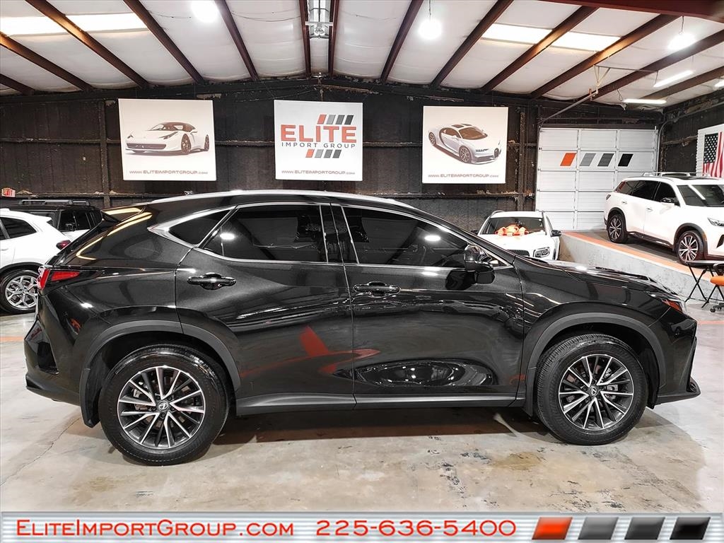 Lexus NX NX 250 Premium FWD 2025