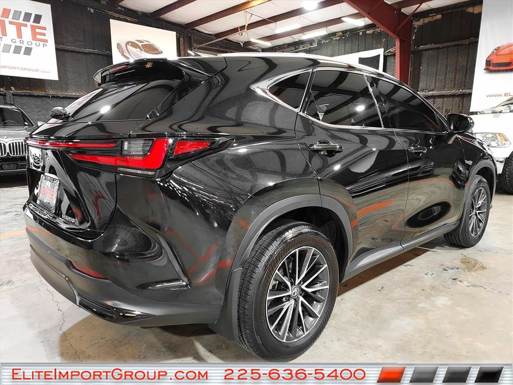 Lexus NX NX 250 Premium FWD 2025