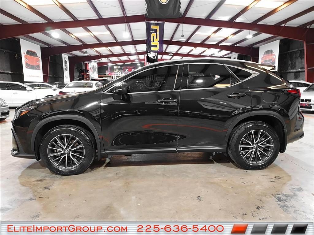 Lexus NX NX 250 Premium FWD 2025