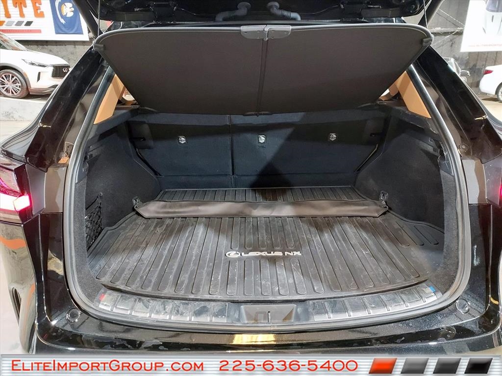 Lexus NX NX 250 Premium FWD 2025