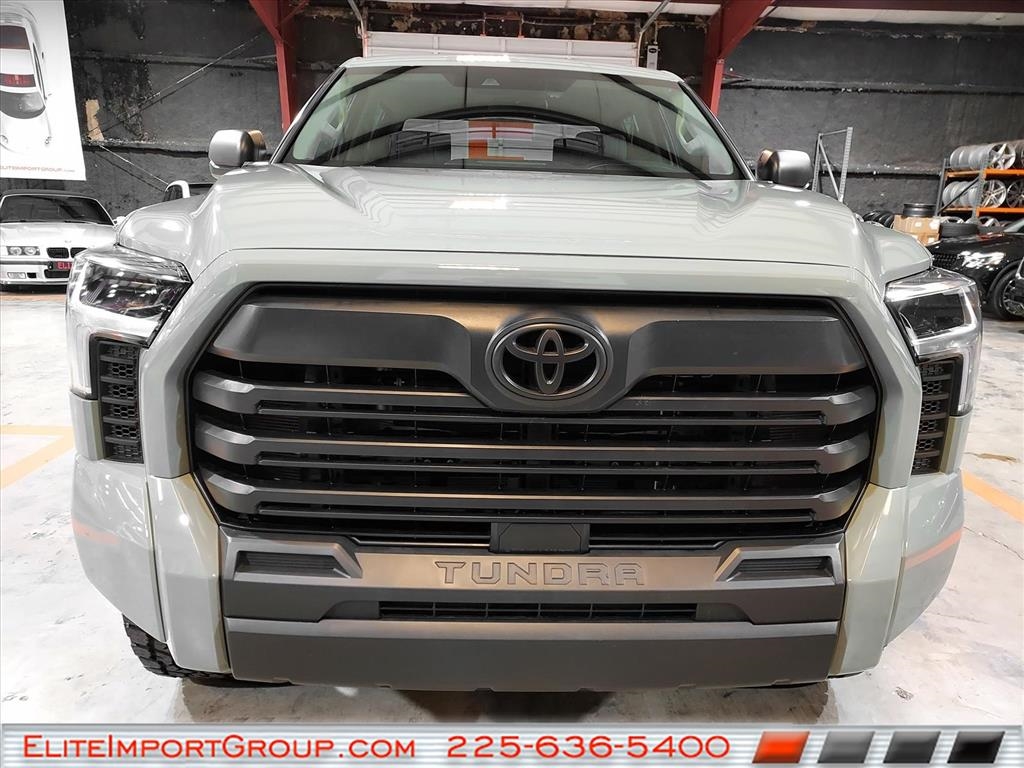 Toyota Tundra 4WD SR5 CrewMax 5.5' Bed (Natl) 2024