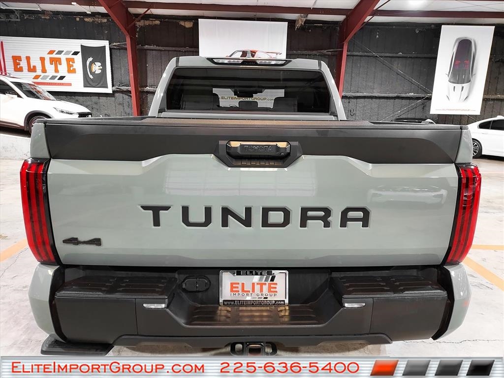 Toyota Tundra 4WD SR5 CrewMax 5.5' Bed (Natl) 2024