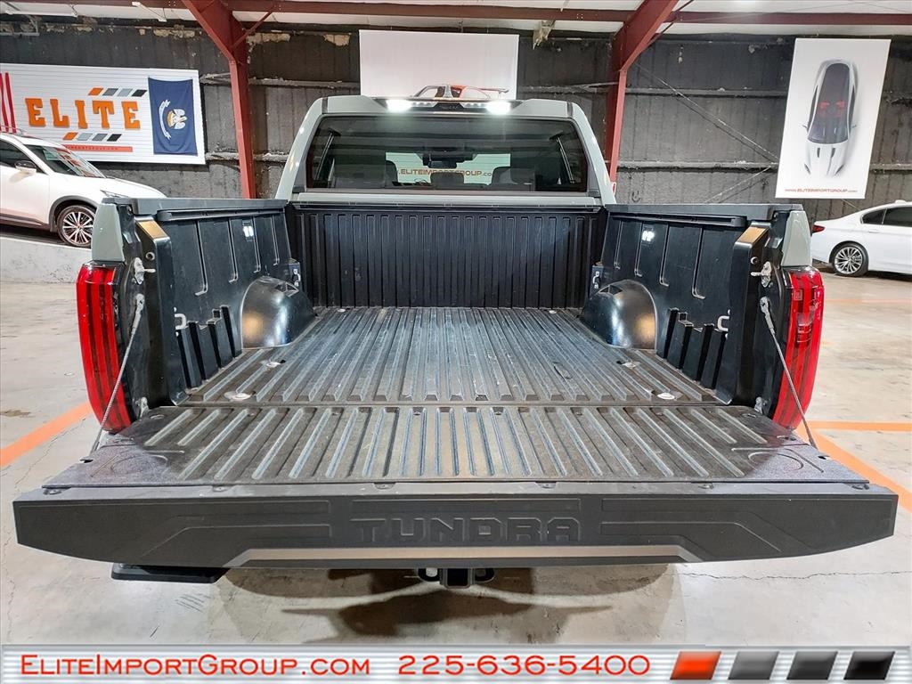 Toyota Tundra 4WD SR5 CrewMax 5.5' Bed (Natl) 2024