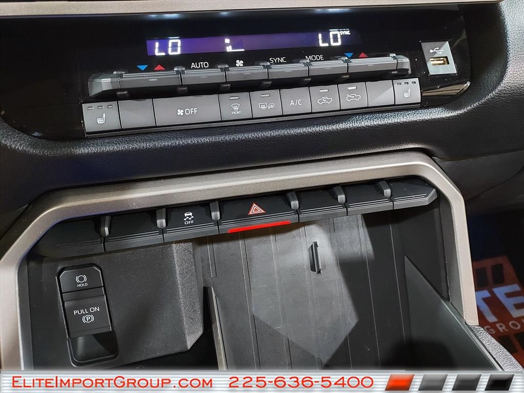 Toyota Tundra 4WD SR5 CrewMax 5.5' Bed (Natl) 2024