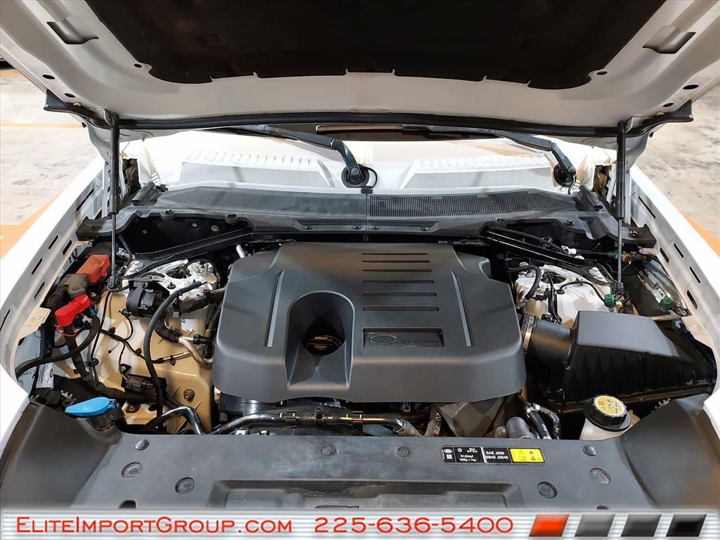 Land Rover Defender 110 SE AWD 2020