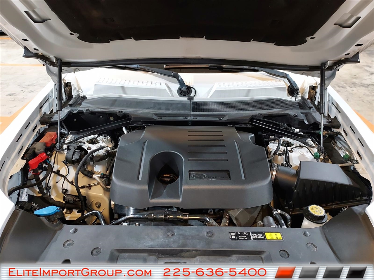 Land Rover Defender 110 SE AWD 2020