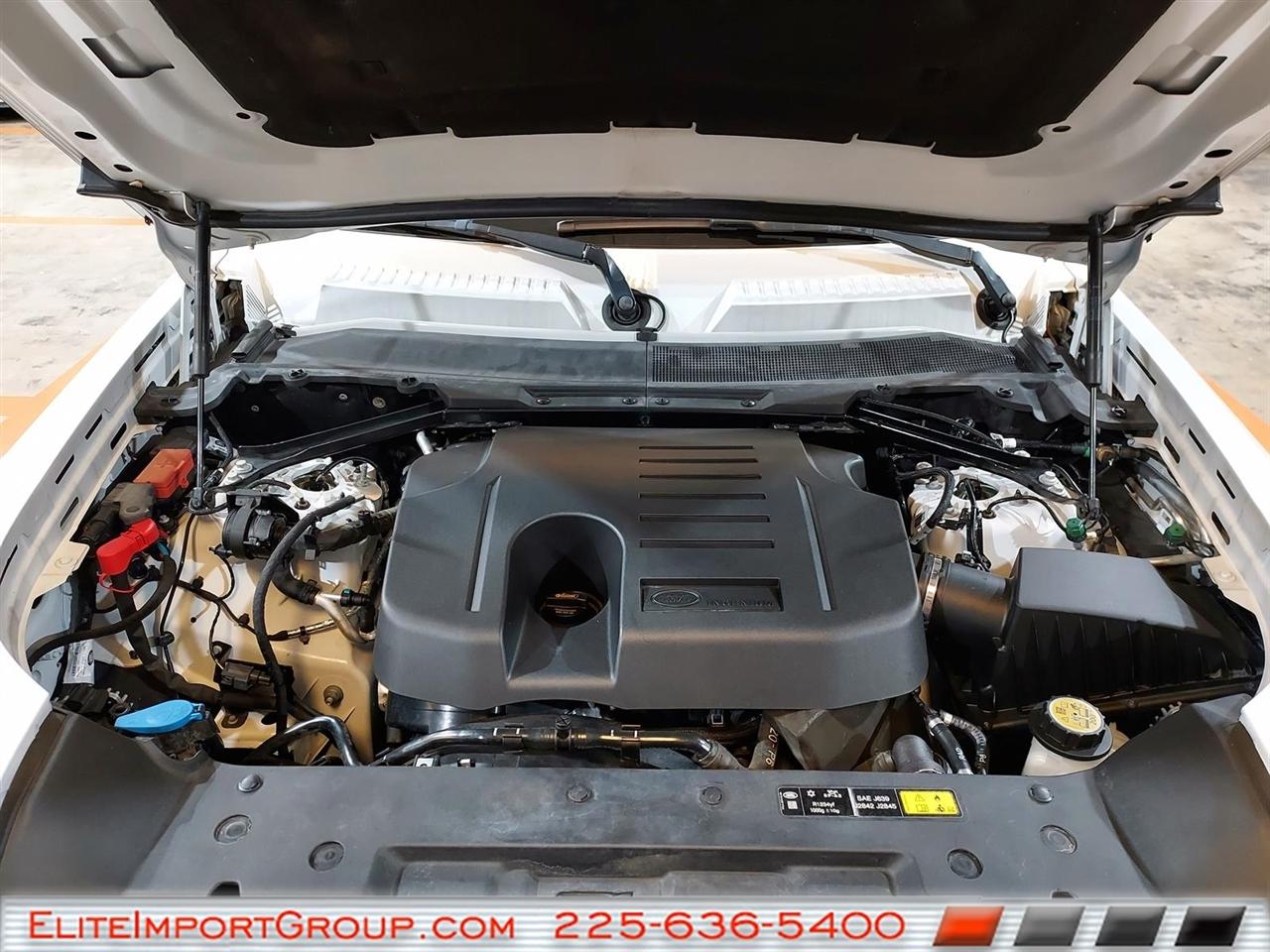 Land Rover Defender 110 SE AWD 2020