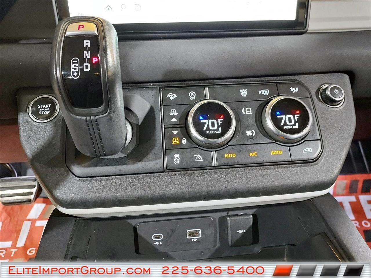 Land Rover Defender 110 SE AWD 2020