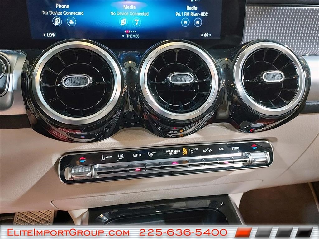 Mercedes-Benz GLB GLB 250 SUV 2022