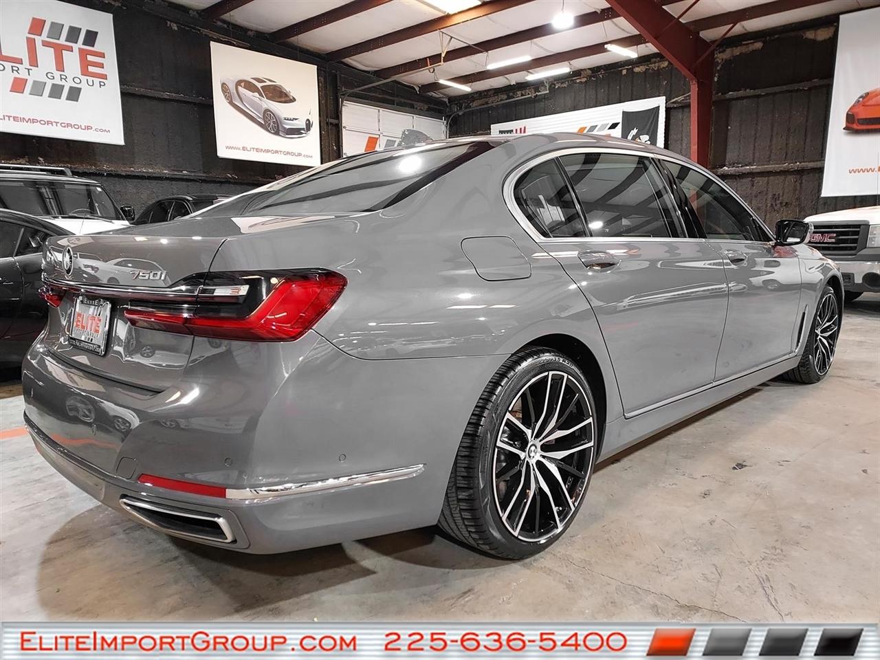 BMW 7 Series 750i xDrive Sedan 2022
