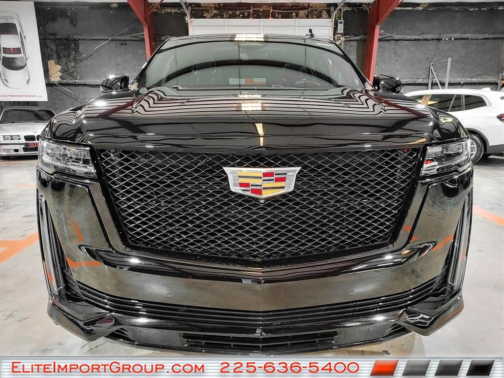 Cadillac Escalade 4WD 4dr Sport 2023