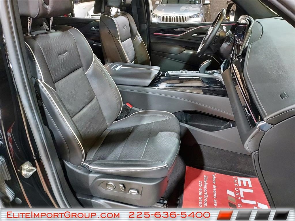 Cadillac Escalade 4WD 4dr Sport 2023