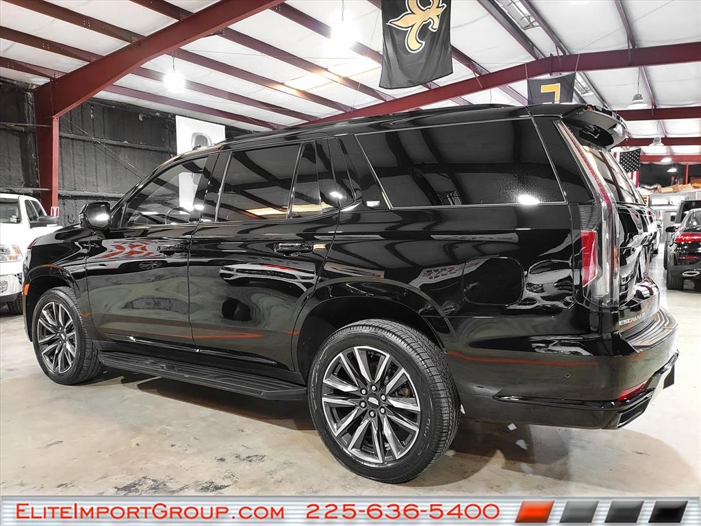 Cadillac Escalade 4WD 4dr Sport 2023