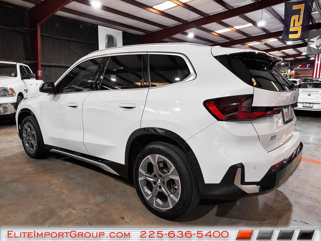 BMW X1 xDrive28i Sports Activity Vehicle 2023
