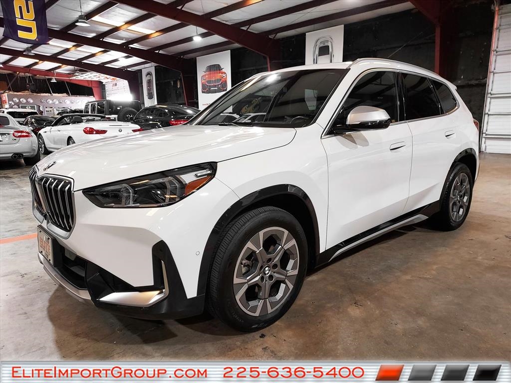 2023 BMW X1 28i's photo