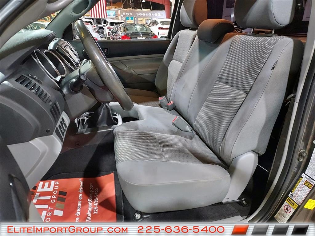 Toyota Tacoma 4WD Reg Cab I4 MT (Natl) 2014