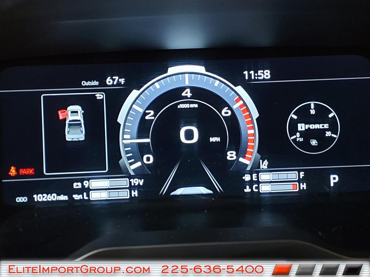 Toyota Tundra 4WD Platinum CrewMax 5.5' Bed (Natl) 2024