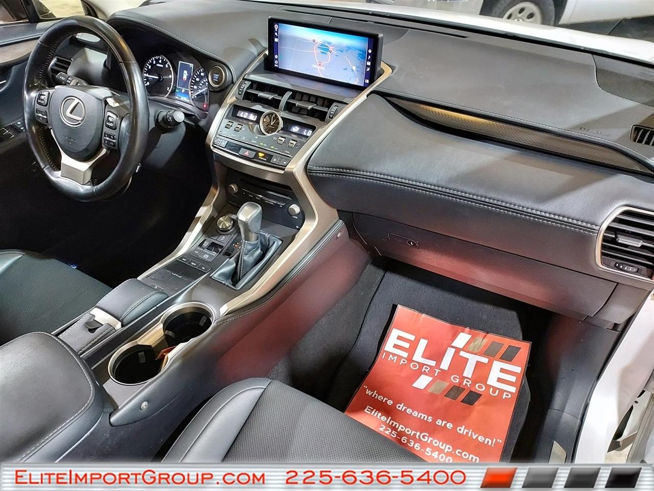 Lexus NX NX 300 FWD 2020