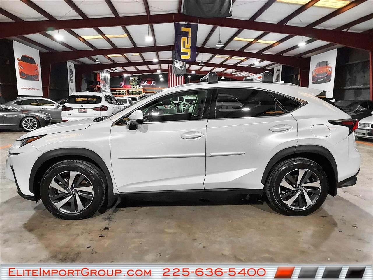 Lexus NX NX 300 FWD 2020