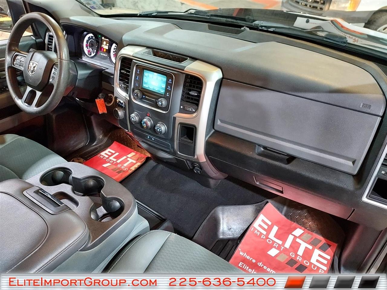 RAM 1500 Classic SLT 4x2 Crew Cab 6'4" Box 2020