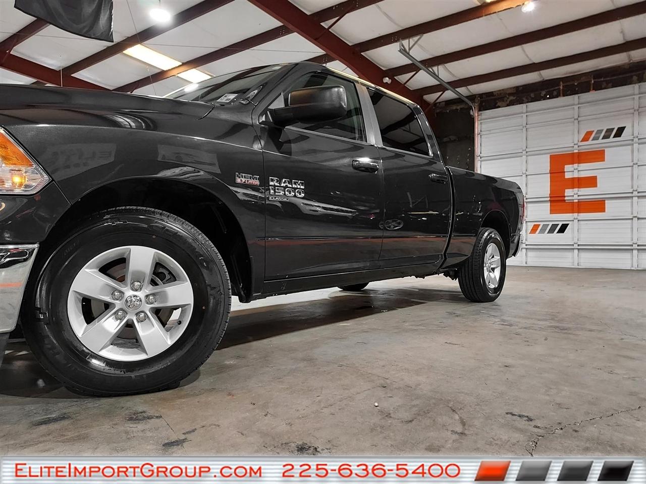 RAM 1500 Classic SLT 4x2 Crew Cab 6'4" Box 2020