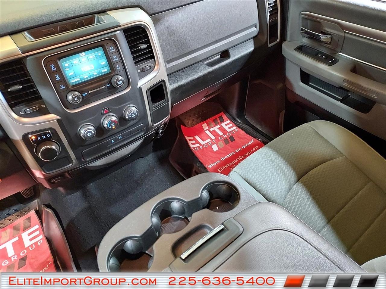 RAM 1500 Classic SLT 4x2 Crew Cab 6'4" Box 2020