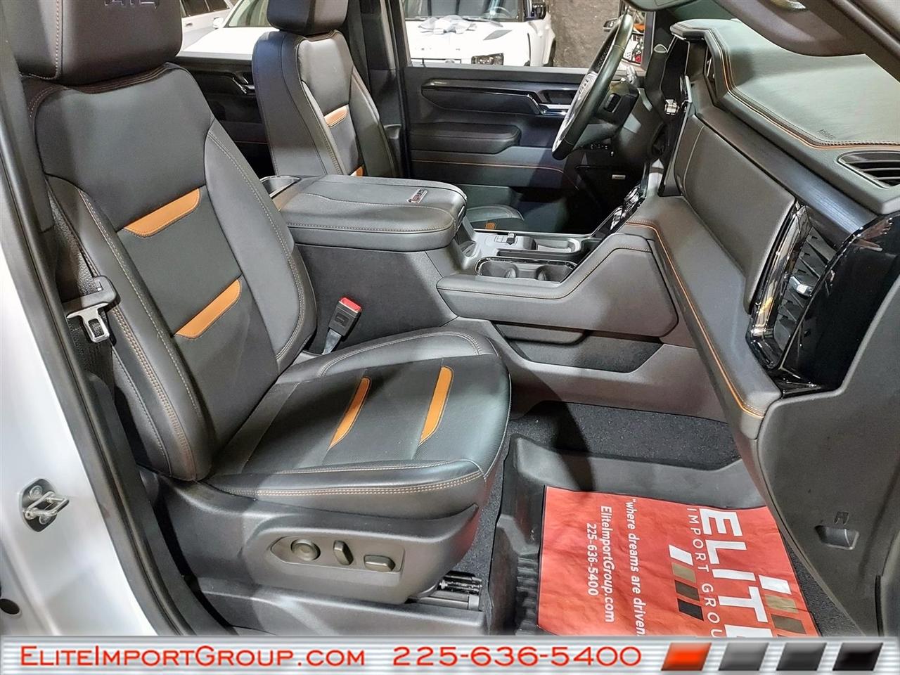 GMC Sierra 2500HD 4WD Crew Cab 159" AT4 2024