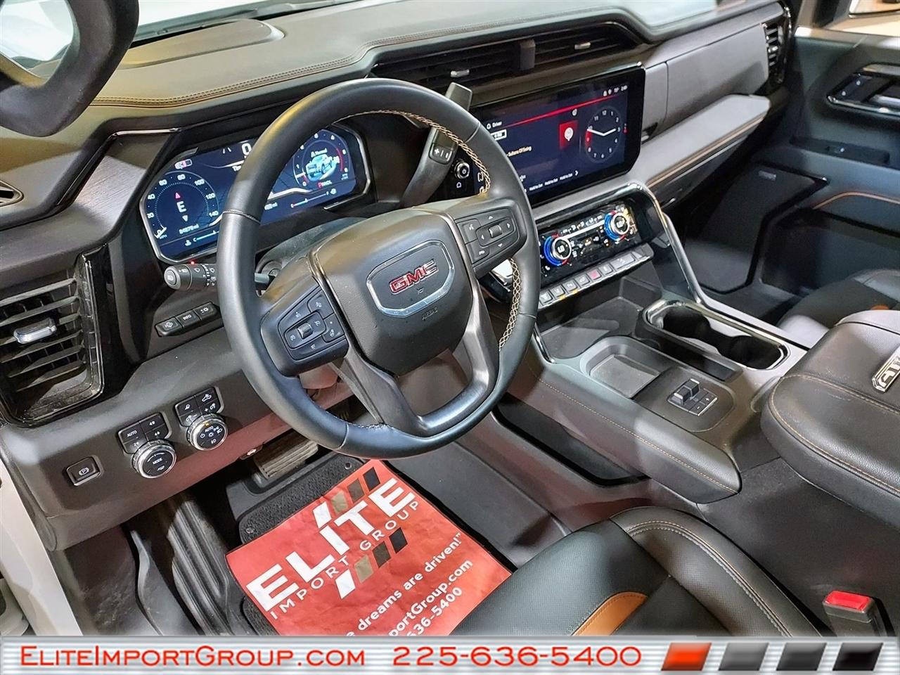 GMC Sierra 2500HD 4WD Crew Cab 159" AT4 2024