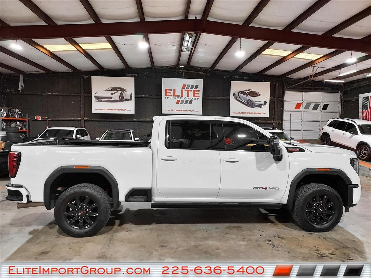 GMC Sierra 2500HD 4WD Crew Cab 159" AT4 2024